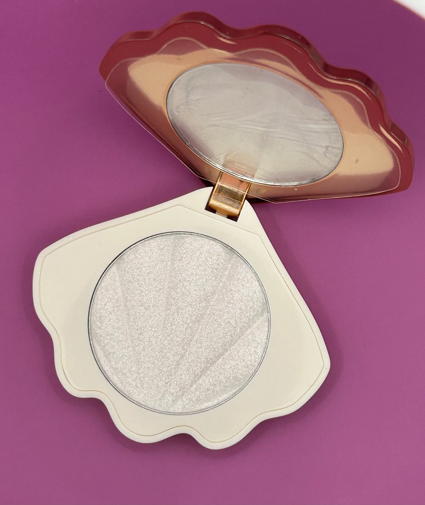 Pearl Highlighter